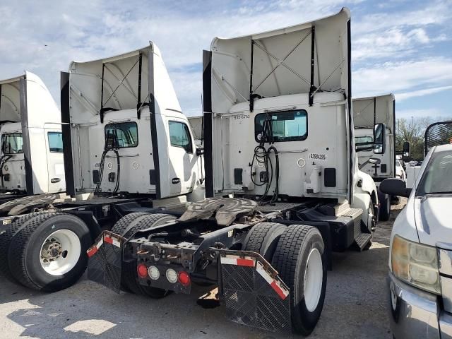 2017 Kenworth T680 Semi Truck