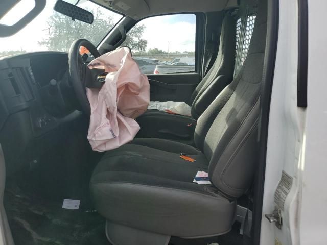 2018 Chevrolet Express G2500
