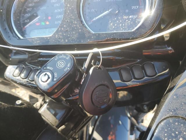 2022 Harley-Davidson Fltrxst