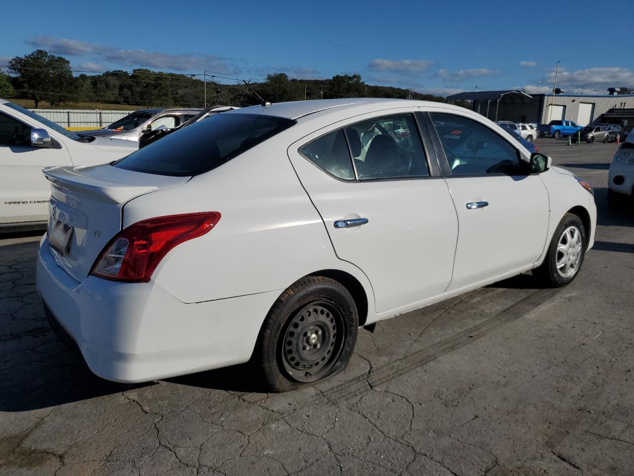 2019 Nissan Versa s