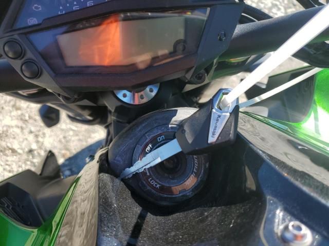2015 Kawasaki ZR1000 G