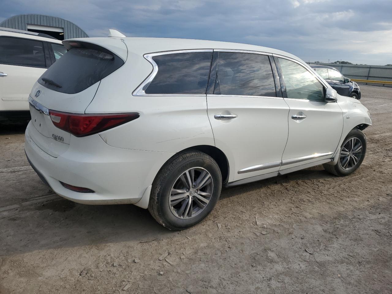 2016 Infiniti Qx60