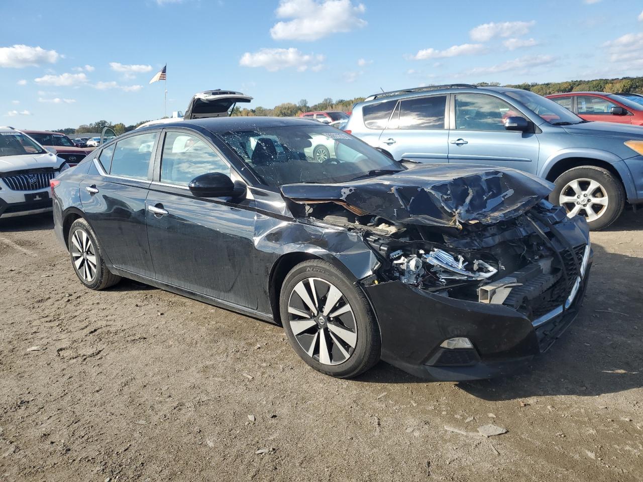 2021 Nissan Altima sv