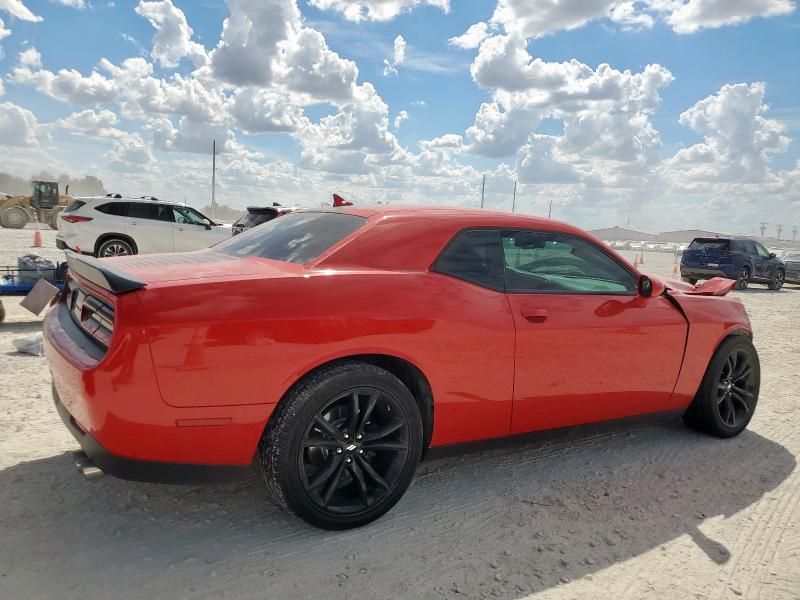 2017 Dodge Challenger SXT