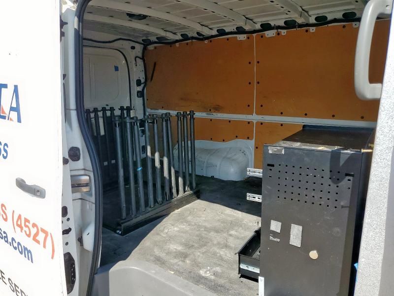 2021 Nissan NV 2500 S