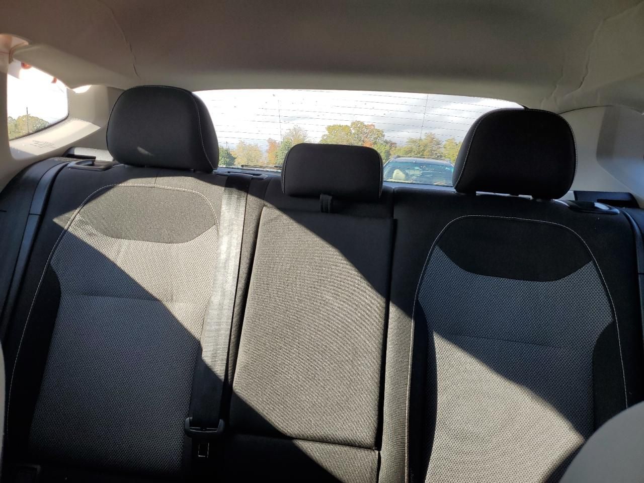 2024 Volkswagen Taos s