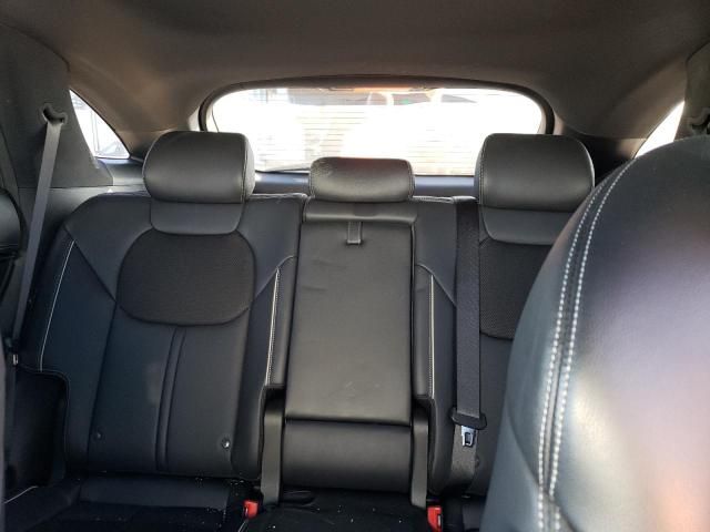 2023 Genesis GV70 Base