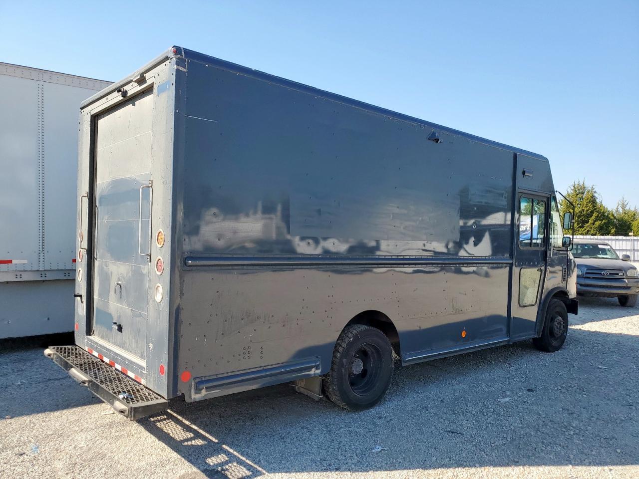 2020 Ford F59