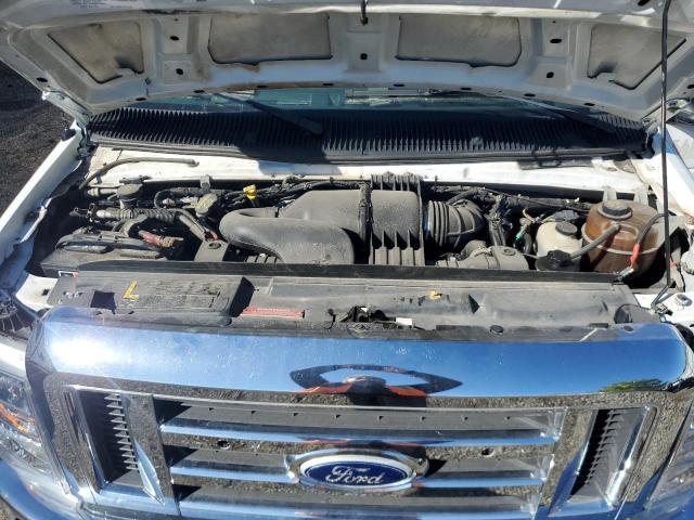 2016 Ford Econoline E450 Super Duty Cutaway Van