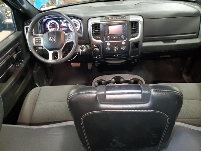 2024 Dodge RAM 1500 Classic SLT