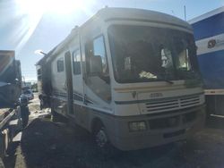 Workhorse Custom Chassis salvage cars for sale: 2003 Workhorse Custom Chassis Motorhome Chassis W22