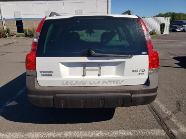 2004 Volvo XC70