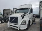 2013 Volvo VNL Semi Truck