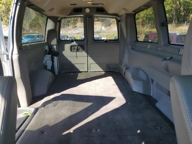 2015 Chevrolet Express G2500 LT