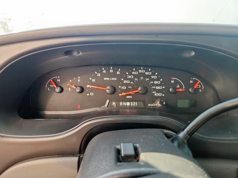 2008 Ford Econoline E450 Super Duty Cutaway Van