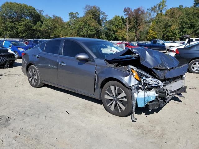 2022 Nissan Altima sv