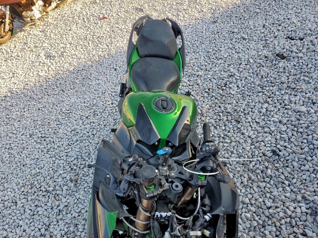 2018 Kawasaki ZX1002 B