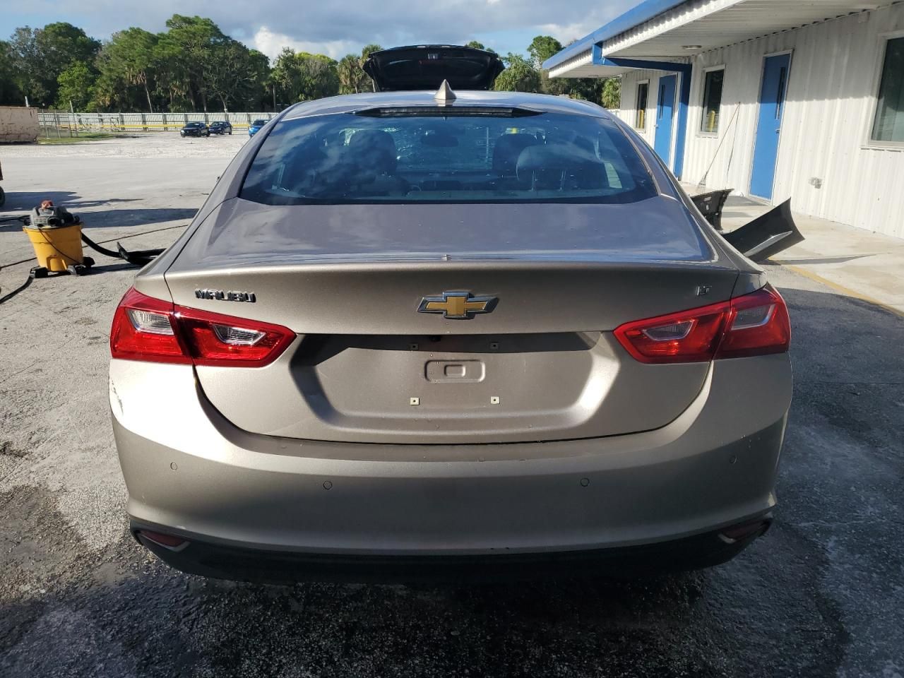 2025 Chevrolet Malibu lt