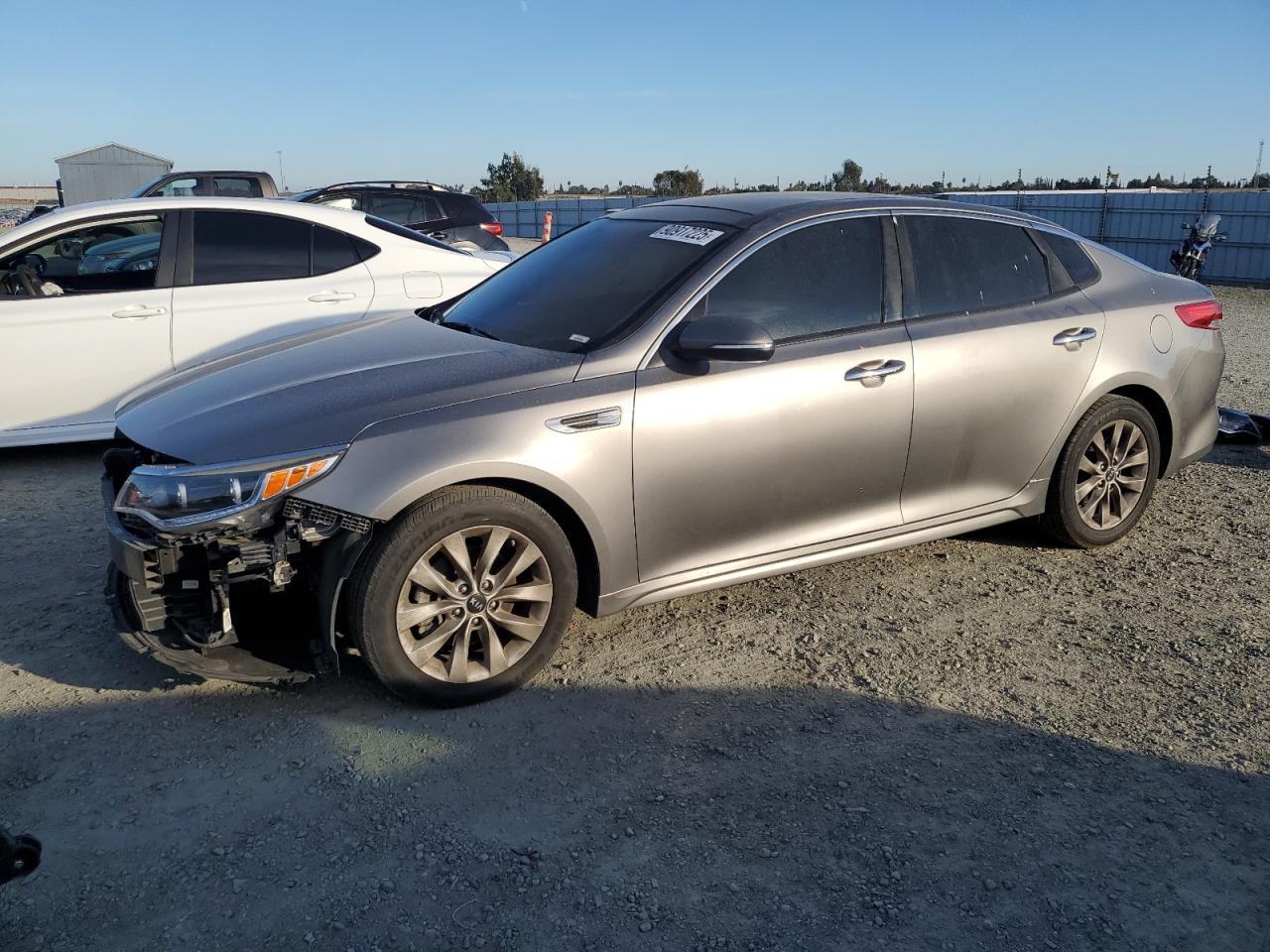 2016 KIA Optima ex