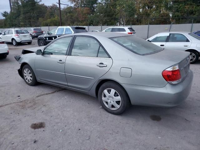 2005 Toyota Camry LE