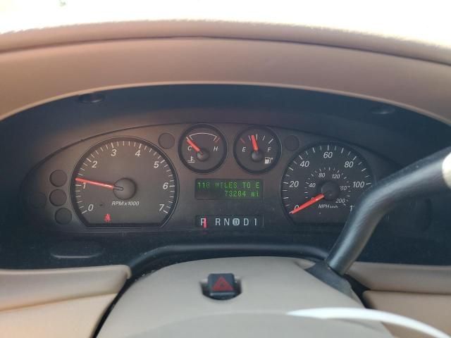 2004 Ford Taurus SES