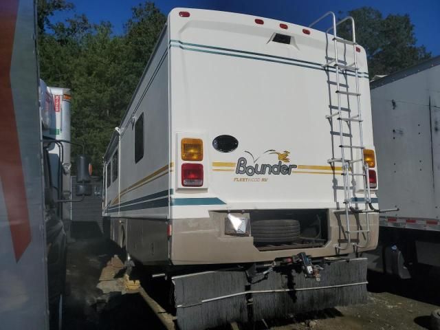 2003 Workhorse Custom Chassis Motorhome Chassis W22