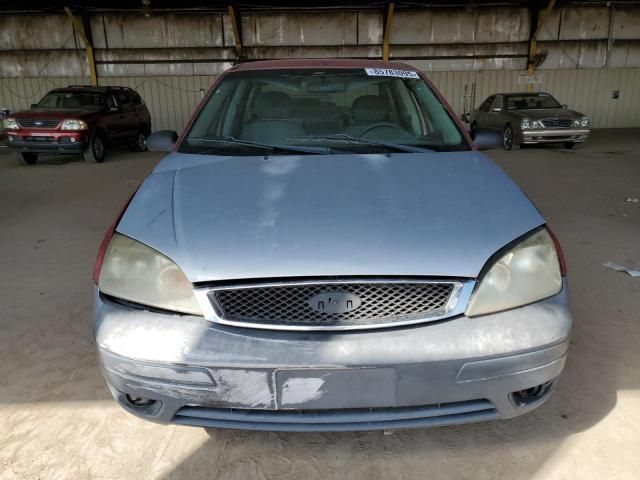 2005 Ford Focus ZX4