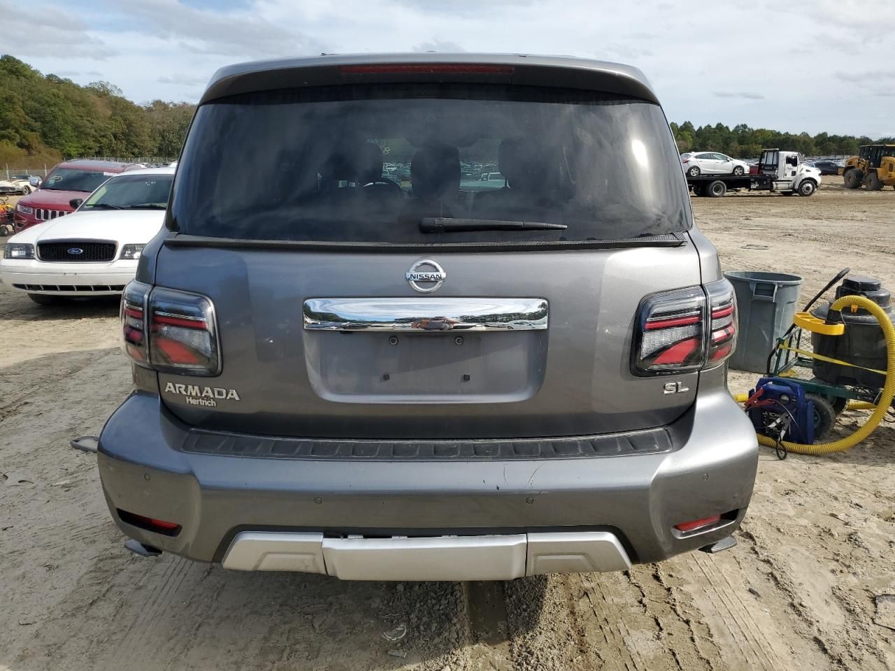 2018 Nissan Armada sv