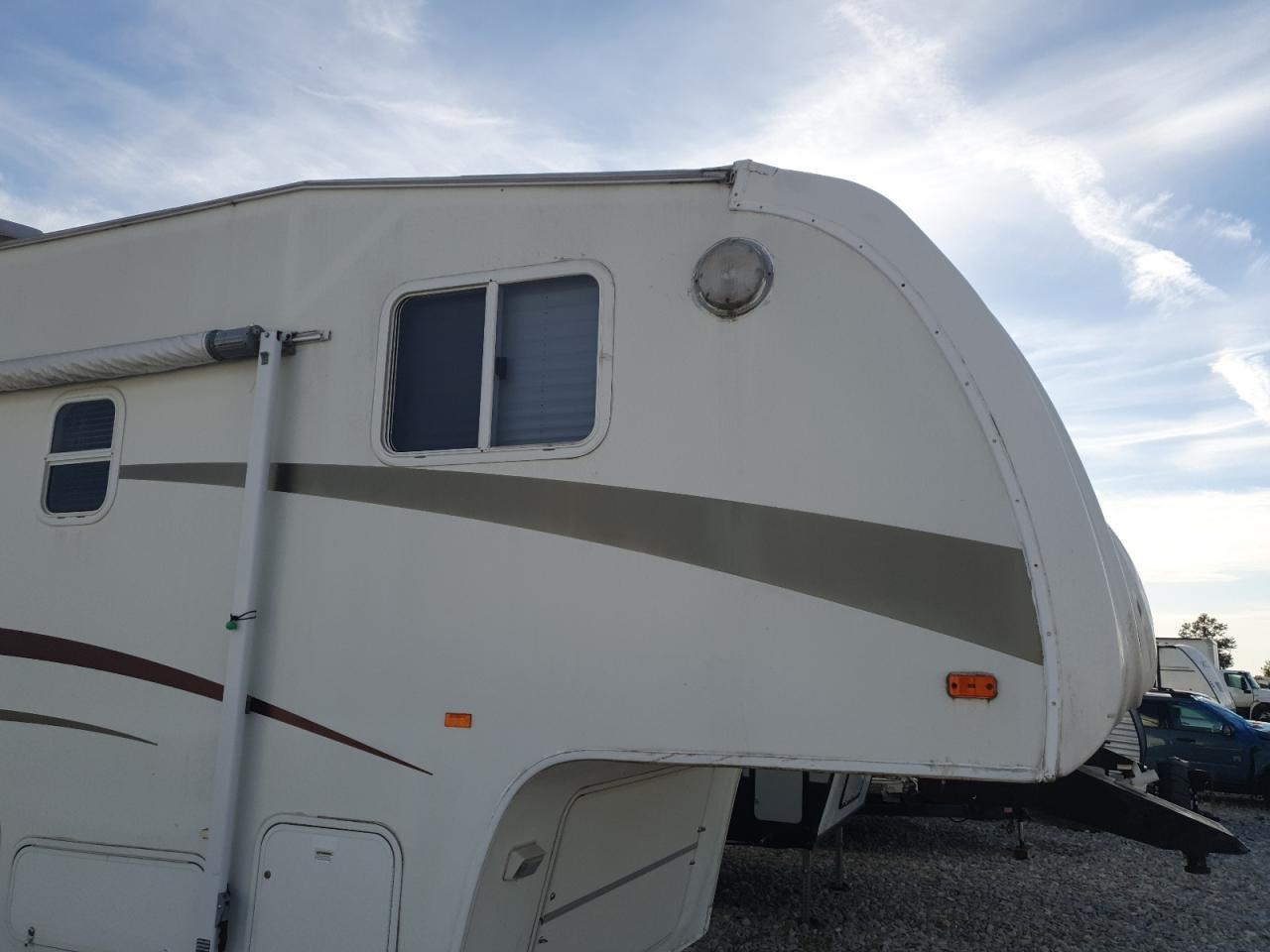 2007 Fleetwood Trailer