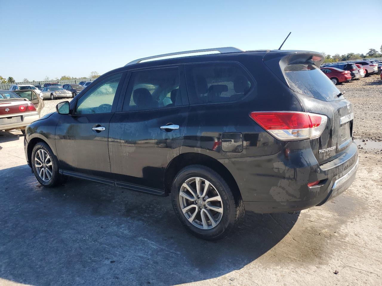 2015 Nissan Pathfinder s