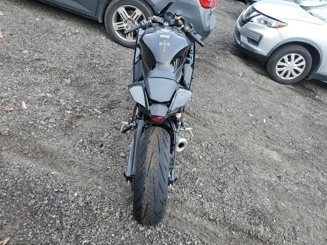 2025 Yamaha YZFR7