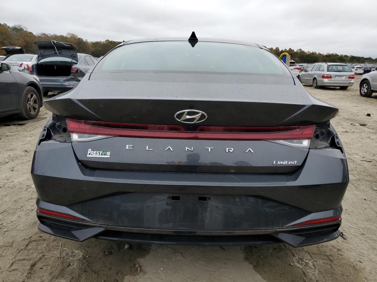 2022 Hyundai Elantra Limited