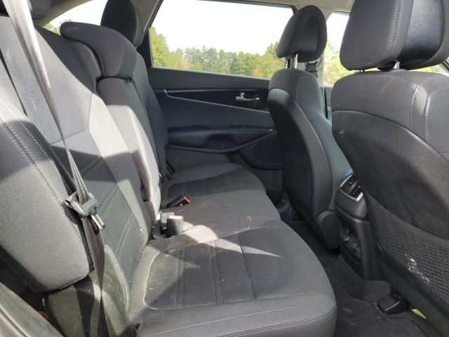 2016 KIA Sorento LX