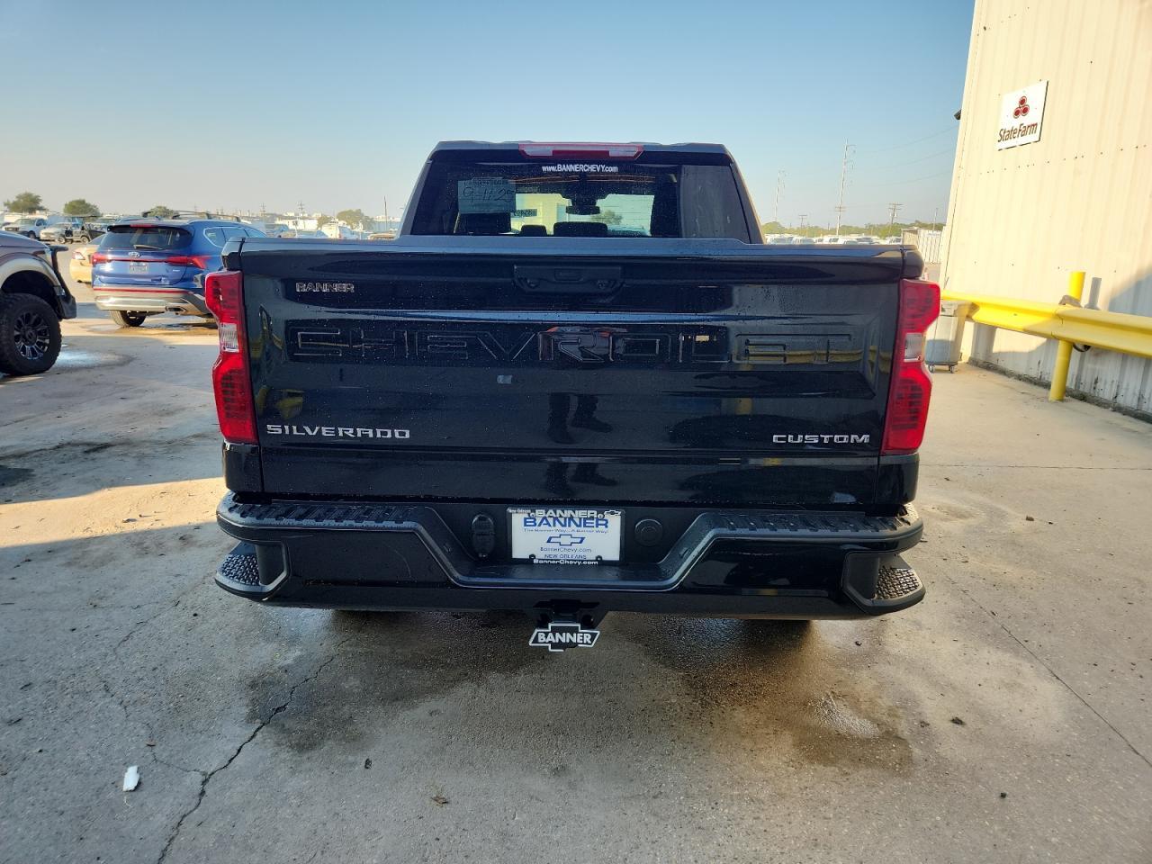 2026 Chevrolet Silverado C1500 Custom