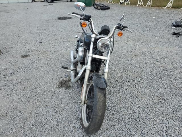 2011 Harley-Davidson XL883 L