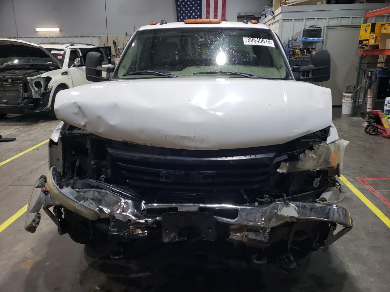 2004 GMC New Sierra K3500
