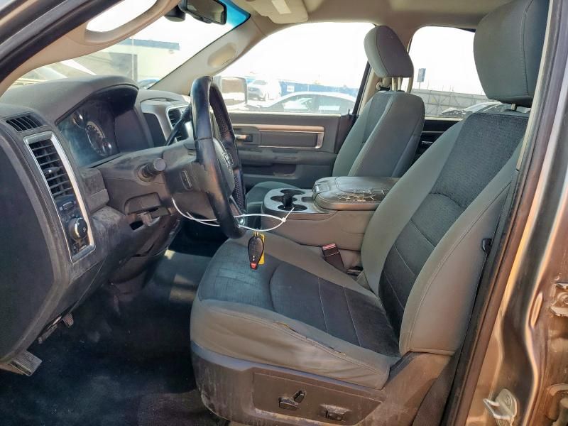 2013 Dodge RAM 1500 SLT