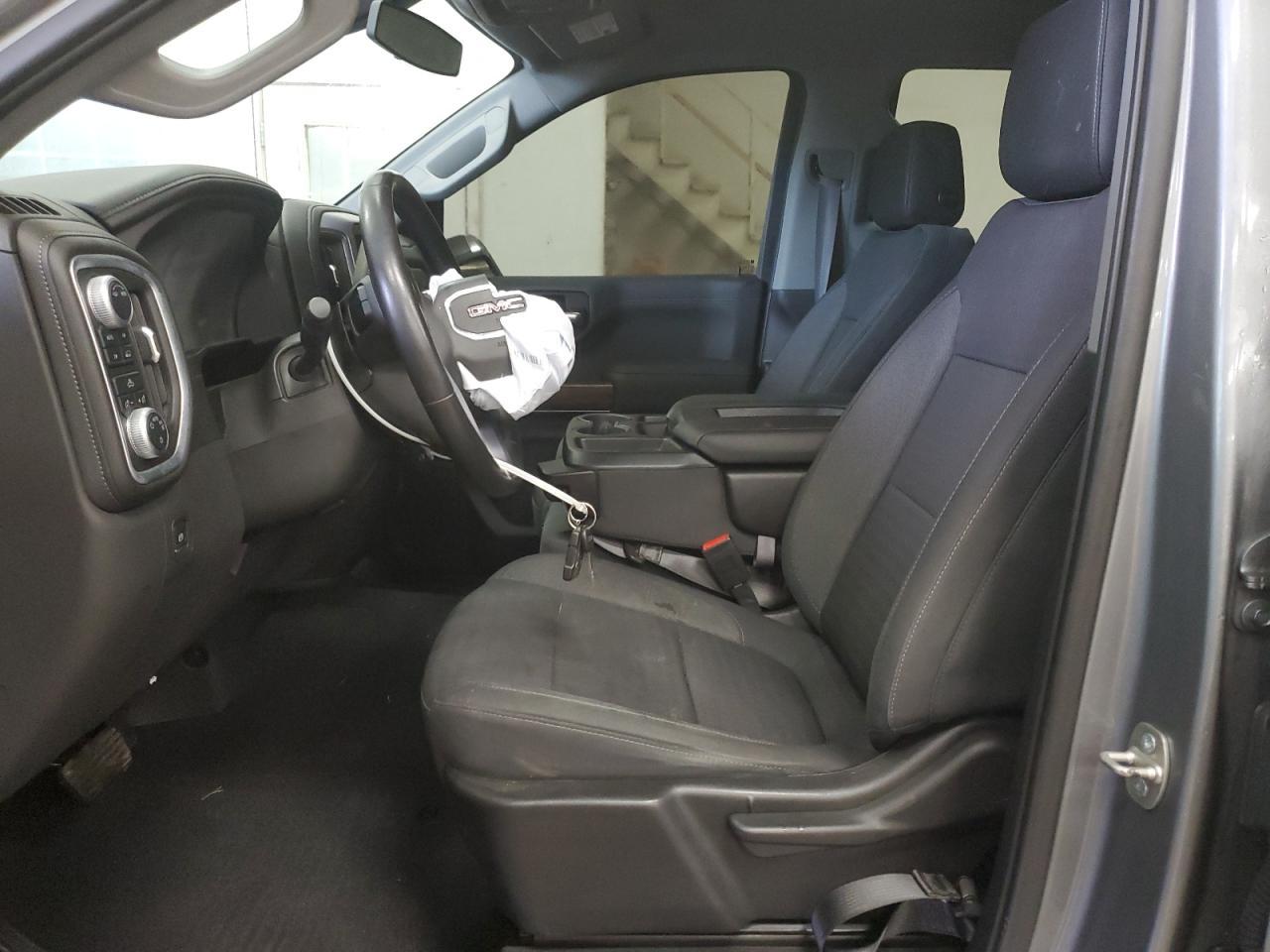 2020 GMC Sierra K1500 SLE