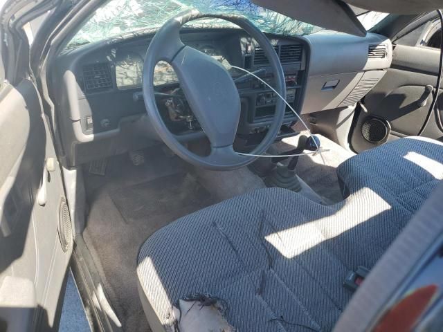 1993 Toyota Pickup 1/2 TON Short Wheelbase