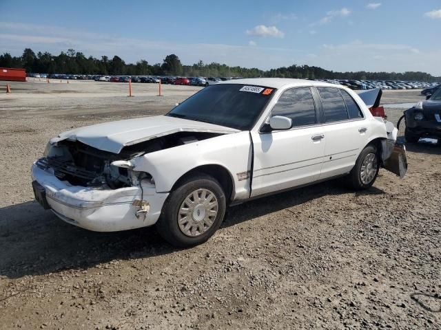2003 Ford Crown Victoria