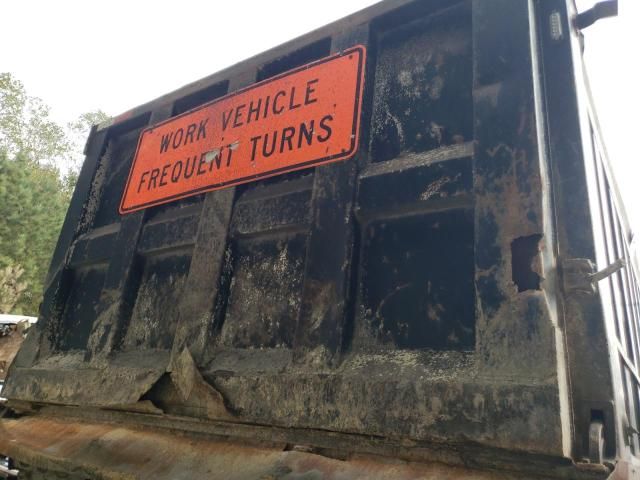 2005 Peterbilt Tractor 2005 Peterbilt 357 Dump Truck