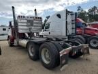 2015 Peterbilt 389 Semi Truck