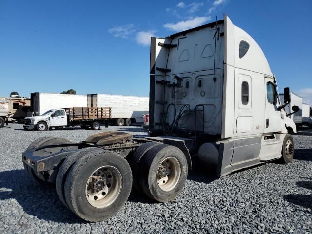 2021 Freightliner Cascadia 126 Semi Truck
