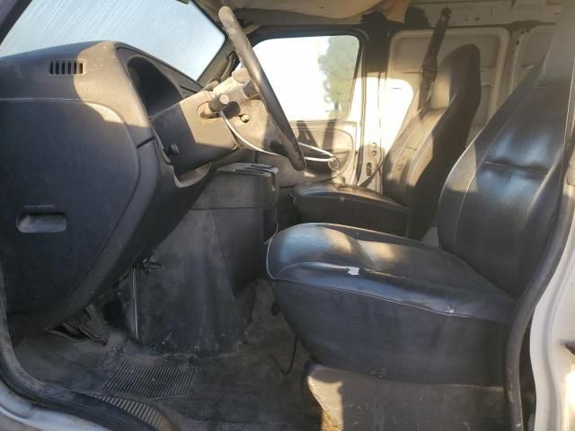 2002 Dodge RAM Van B2500