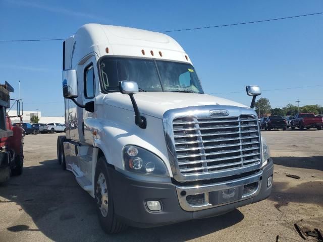 2019 Freightliner Cascadia 125 Semi Truck