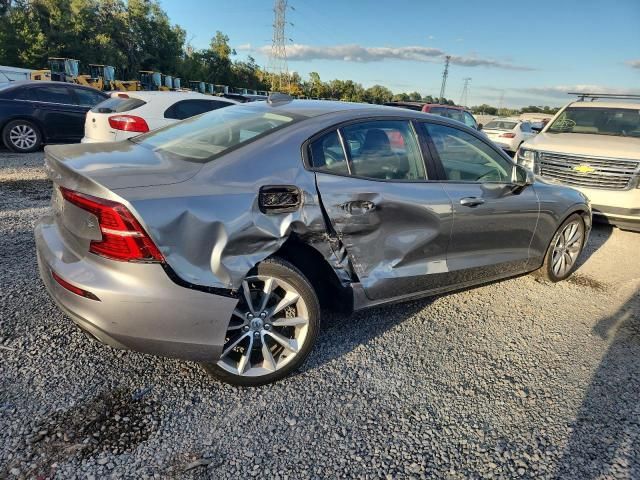 2020 Volvo S60 T5 Momentum