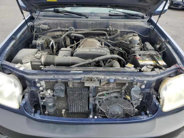 2003 Toyota Sequoia SR5