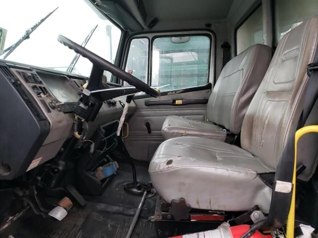 2002 Freightliner Medium Conventional FL70
