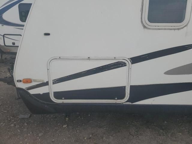 2005 Keystone Zeppelin 261