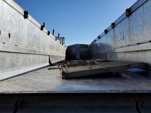 2009 East Manufacturing END Dump Trailer